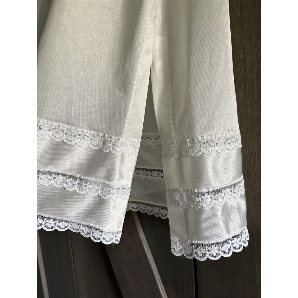 Vintage Sears Large Half Slip Ivory Side Slit Stretch Lace Trim - Picture 3 of 5